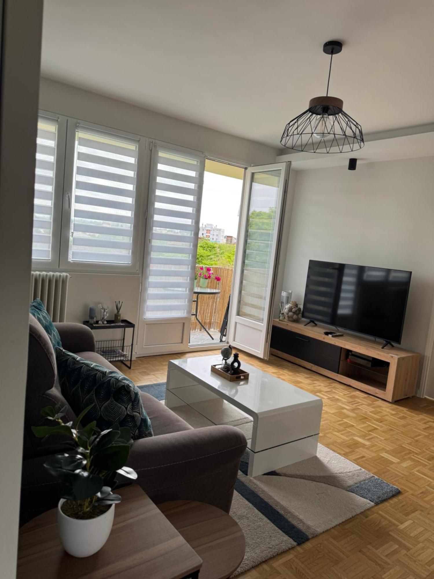 Appartement Chaleureux Et Spacieux T3 Λιμόζ Εξωτερικό φωτογραφία
